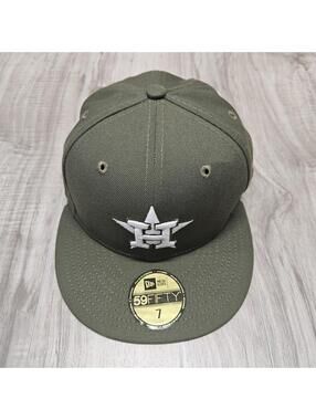 New New Era Houston Astros 59FIFTY Fitted Cap Size 7 Olive Green